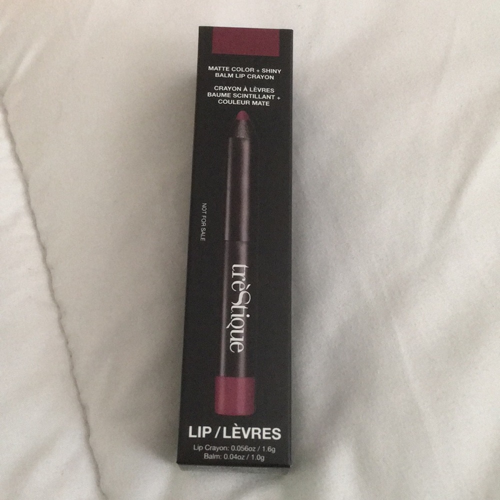 NEW TRÈSTIQUE Matte Color & Shiny Balm Lip Crayon